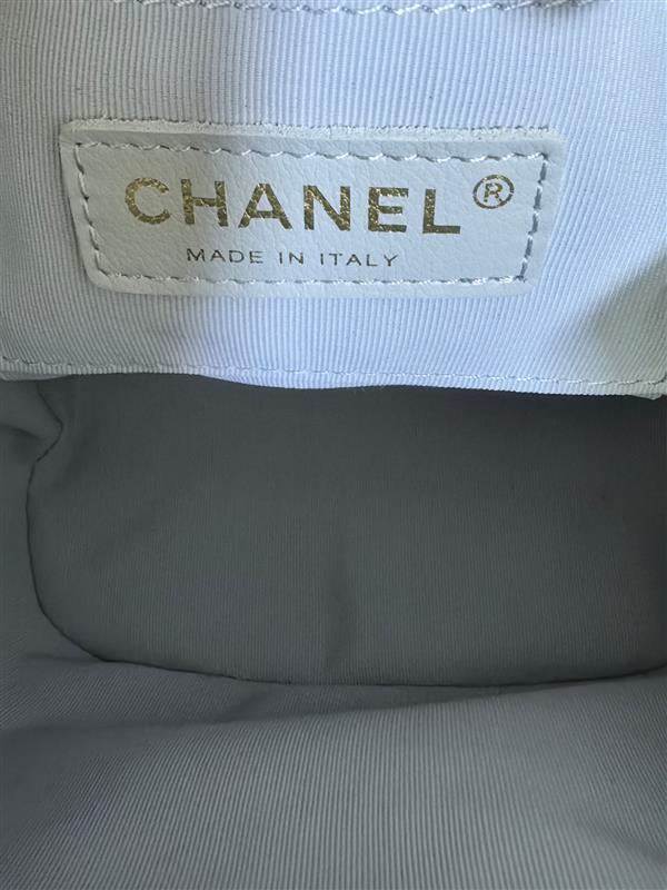 2026127213712354 700